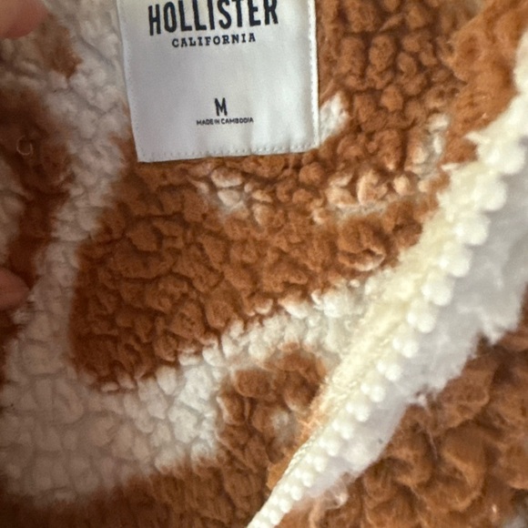 Hollister size M women’s Brown and White Fleece Jacket EUC - Picture 3 of 3